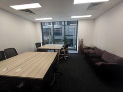 Robinson 77 (D1), Office #539417161